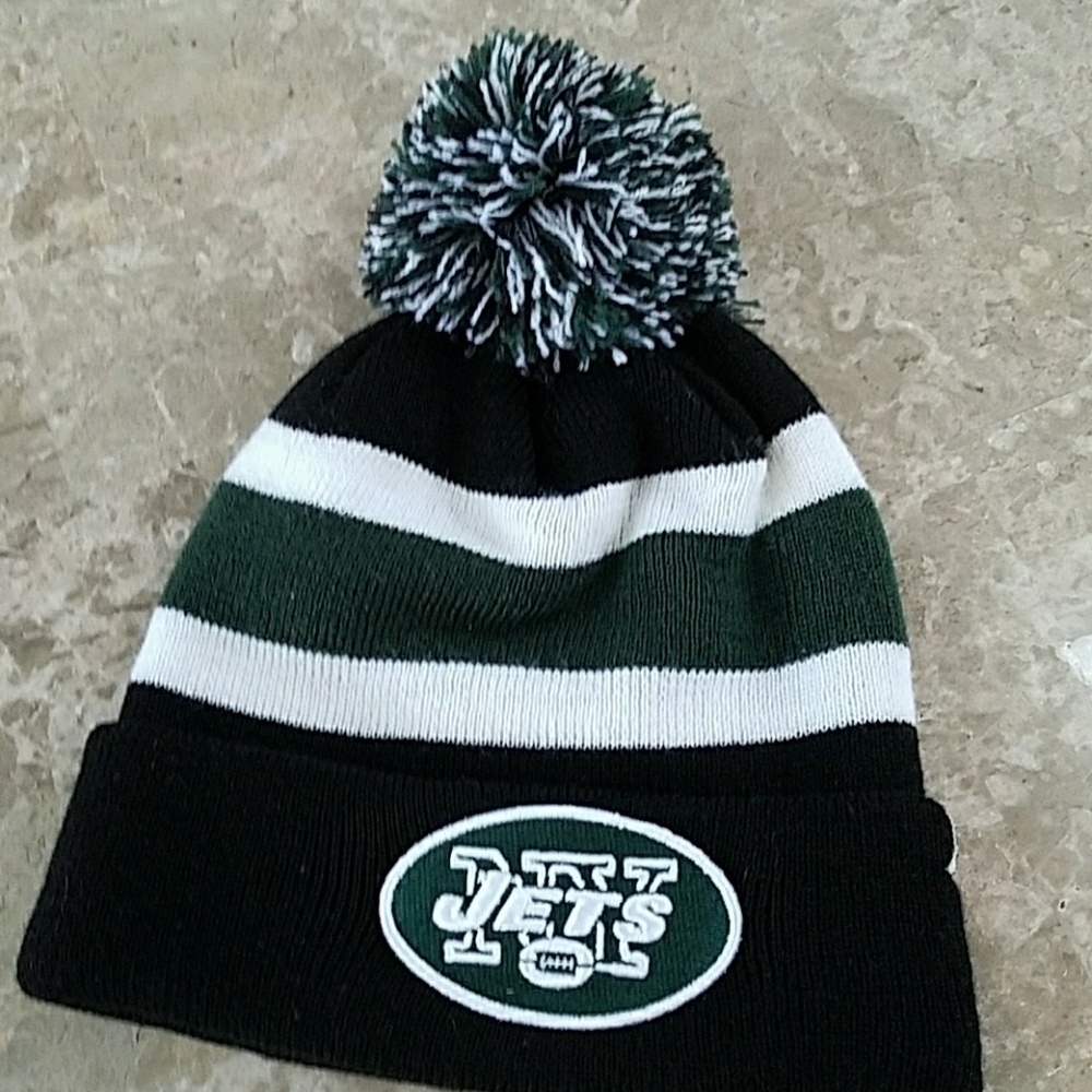 NEW J E T S hat with pom